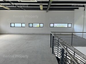 235m² Retail Shops to rent at Cross Place in Bryanston