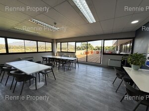 1 250m² Office Space to rent at Golf Park in Mowbray