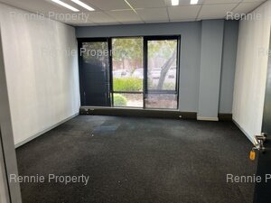 345m² Office Space to rent at Little Fourways Office Park in Magaliessig
