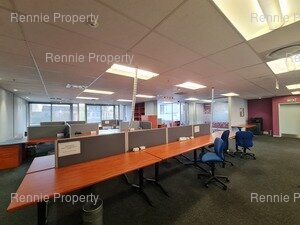 321m² Office Space to rent at Mazars House in Century City