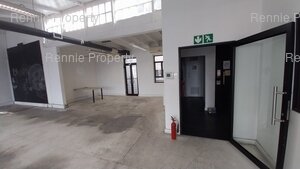 195m² Office Space to rent at 32 St Georges Mall in Cape Town CBD