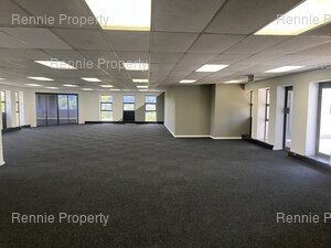 400m² Office Space to rent at Hurlingham Office Park in Hurlingham