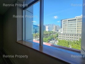 668m² Office Space to rent at 33 On Heerengracht in Cape Town CBD