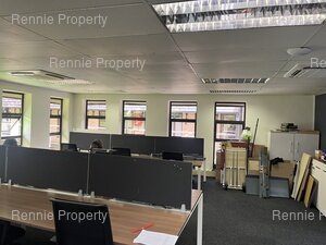 150m² Office Space to rent at Hurlingham Office Park in Hurlingham