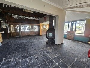 589m² Retail Shops to rent at The Village Square - Durbanville in Durbanville