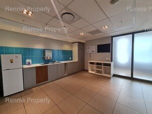 321m² Office Space to rent at Mazars House in Century City