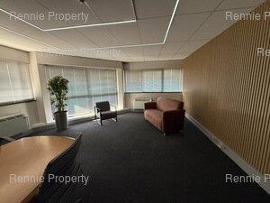 1 250m² Office Space to rent at Golf Park in Mowbray