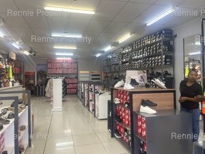 135m² Retail Shops to rent at 130 On Main in Wynberg