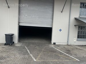 1 111m² Warehouse to rent at 5 Louis Glassman Road in Paarden Eiland