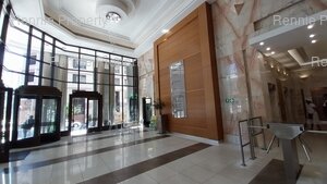 1 468m² Office Space to rent at 9 Long Street in Cape Town CBD