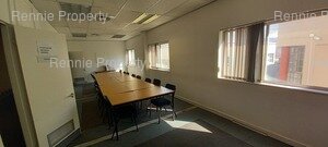 657m² Office Space to rent at ABSA BUILDING - WYNBERG in Wynberg