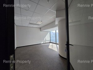 1 039m² Office Space to rent at Atrium on 5th in Sandton Central