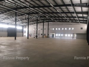 3 246m² Warehouse to rent at Cosmo Business Park in Kya Sand