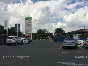 Retail Shops to rent at Douglasdale Shopping Centre in Douglasdale