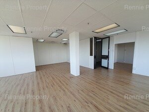 143m² Office Space to rent at Dunkeld West Centre in Dunkeld