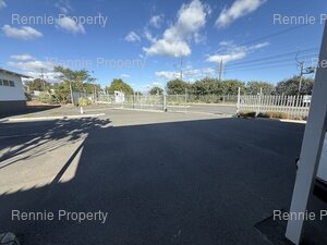 602m² Office Space to rent at Firgrove Business Park in Firgrove