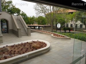 556m² Office Space to rent at Grayston Office Park in Sandown JHB