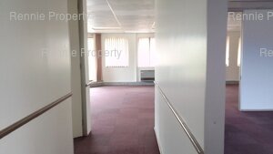 155m² Office Space to rent at Howick Gardens in Vorna Valley