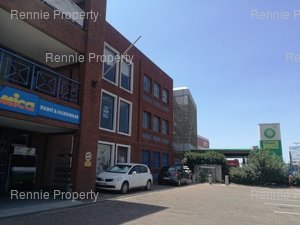 559m² Office Space to rent at Kensington B in Kensington B