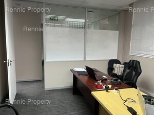 117m² Office Space to rent at Mulberry Hill Office Park in Dainfern