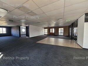 1 627m² Office Space to rent at Pinmill Farm in Sandown JHB