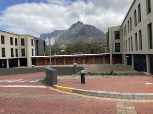 355m² Office Space to rent at River Park in Mowbray