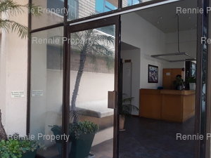 400m² Office Space to rent at Surrey Ave in Ferndale