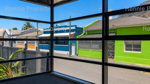 5 141m² Office Space to rent at The Boulevard Office Park in Woodstock