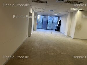 236m² Office Space to rent at The Boulevard Office Park in Woodstock