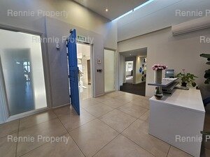 836m² Office Space to rent at Tygerberg Park in Plattekloof