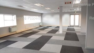 5 600m² Office Space to rent at Waterfall Park (Pragma Building) in Waterfall City