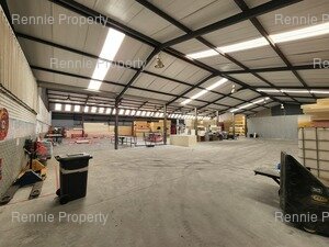 3 170m² Warehouse to rent at 10 Lood Street - Brackenfell in Brackenfell