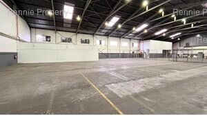 Warehouse to rent at 115 Manhattan Street in Airport Industria