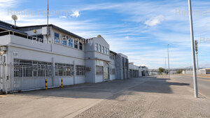 1 810m² Warehouse to rent at 118 Bofors Circle - Gresmac in Epping Industrial