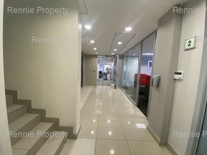 963m² Office Space to rent at 18 Skeen Boulevard in Bedfordview