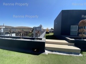 963m² Office Space to rent at 18 Skeen Boulevard in Bedfordview