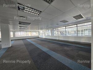 937m² Office Space to rent at 33 Fricker Road in Illovo