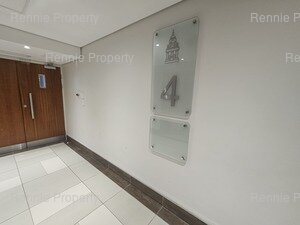 668m² Office Space to rent at 33 On Heerengracht in Cape Town CBD