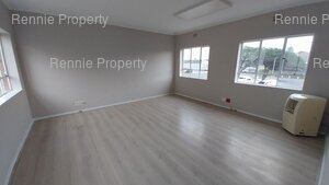 500m² Warehouse to rent at Brice Industrial Park in Epping Industrial