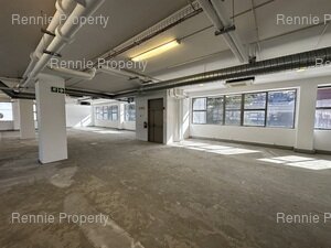 869m² Office Space to rent at Buitengracht Centre in Cape Town CBD