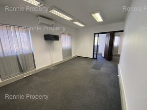 116m² Office Space to rent at Clareview Business Park in Claremont
