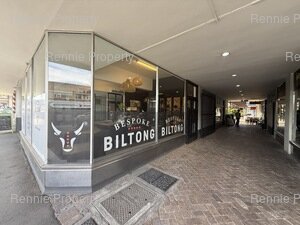 56m² Retail Shops to rent at Fountain Square - Somerset West in Somerset West