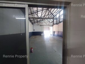 500m² Warehouse to rent at Gunners Factory Park in Epping Industrial