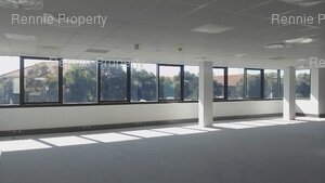 333m² Office Space to rent at Hertford Office Park in Waterfall