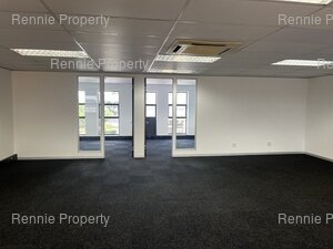 120m² Office Space to rent at Hurlingham Office Park in Hurlingham