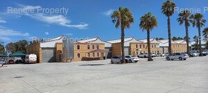 330m² Warehouse to rent at Killarney Plaza in Killarney Gardens