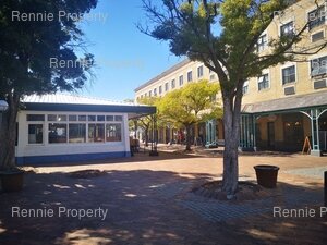 291m² Office Space to rent at Oudehuis Centre in Somerset West