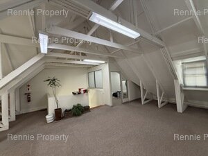 196m² Office Space to rent at Pastorie Park in Somerset West