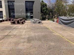 355m² Office Space to rent at River Park in Mowbray