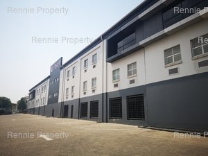 586m² Office Space to rent at Riverview Office Park (1 River Road) in Kyalami
